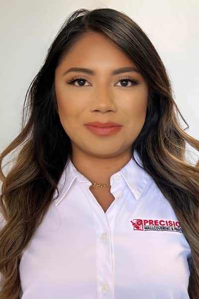pwp-team_0004_Claudia Headshot